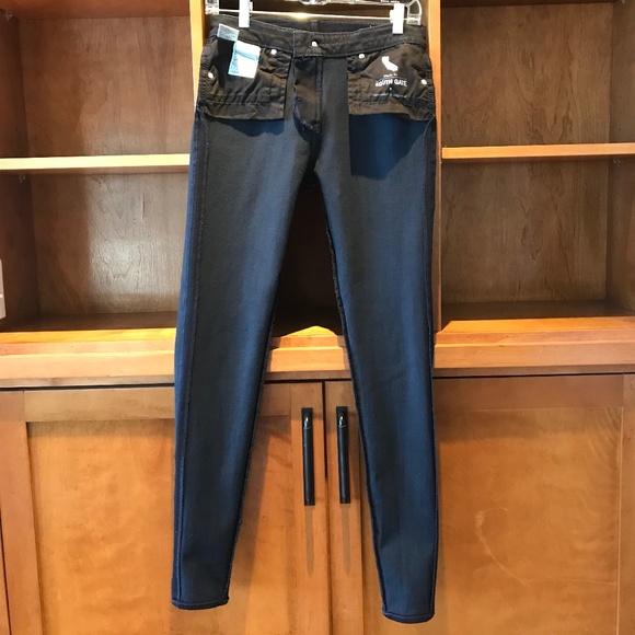 AG CONTOUR 360 STRETCH THE FARRAH HIGH-RISE SKINNY BLACK JEANS - Picture 10 of 16